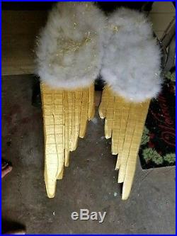 Beautiful, Wood Large Gold/white Feather Angel Wings Wall DecorPICK UP ONLY