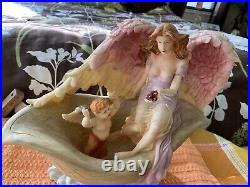 DWK 2000 resin Woman Angel withwings and baby sculpture Figurine 10.5 Tall RARE