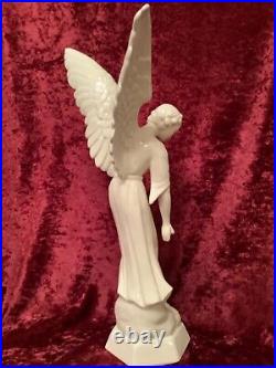 Large Beautiful Angel Grave Angel Porcelain Wings Flowers 18 1/2in