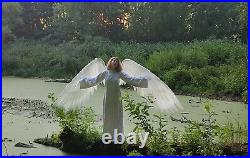 Large waving/movable white Angel wings for Christmas, pregnancy photo prop