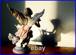 Lladro Angel with Wings Music Player (ONE LLADRO ONLY)