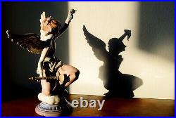 Lladro Angel with Wings Music Player w a Clarinet (ONE LLADRO ONLY)