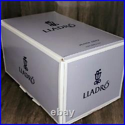 Lladro Butterfly Wings 6875 Fairy Angel with Butterflies Original Box