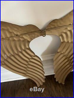 Metal Angel Wings Wall Decor Gold large