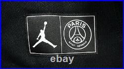 Paris Saint-Germain x Air Jordan Wings Fleece Full-Zip PSG Hoodie BQ4195-010