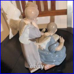 Retired Lladro 5495 Lg. Angelic Choir 3 Winged Angels Singing Porcelain Figurine