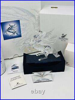 Swarovski Crystal The Pegasus Annual 1998 Fabulous Creatures Figurine WithBase