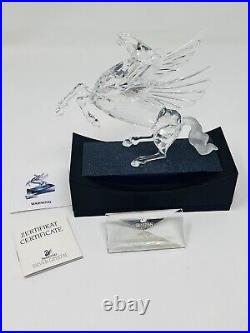 Swarovski Crystal The Pegasus Annual 1998 Fabulous Creatures Figurine WithBase