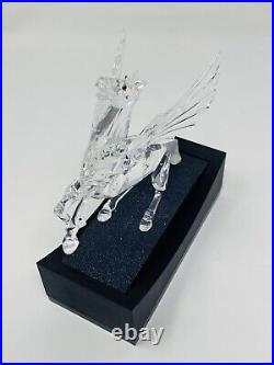 Swarovski Crystal The Pegasus Annual 1998 Fabulous Creatures Figurine WithBase