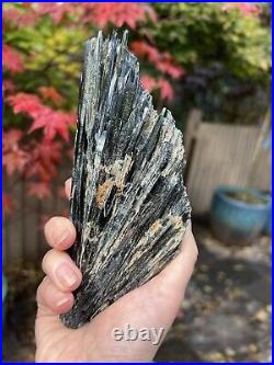 Vivianite Large Crystal Specimen Like Angel Wing 460g